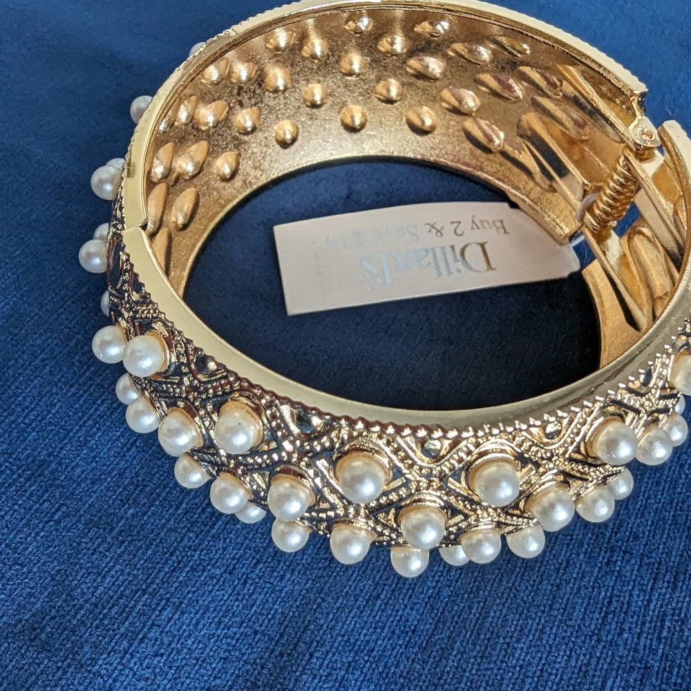 Bracelet - Picture 2 of 6